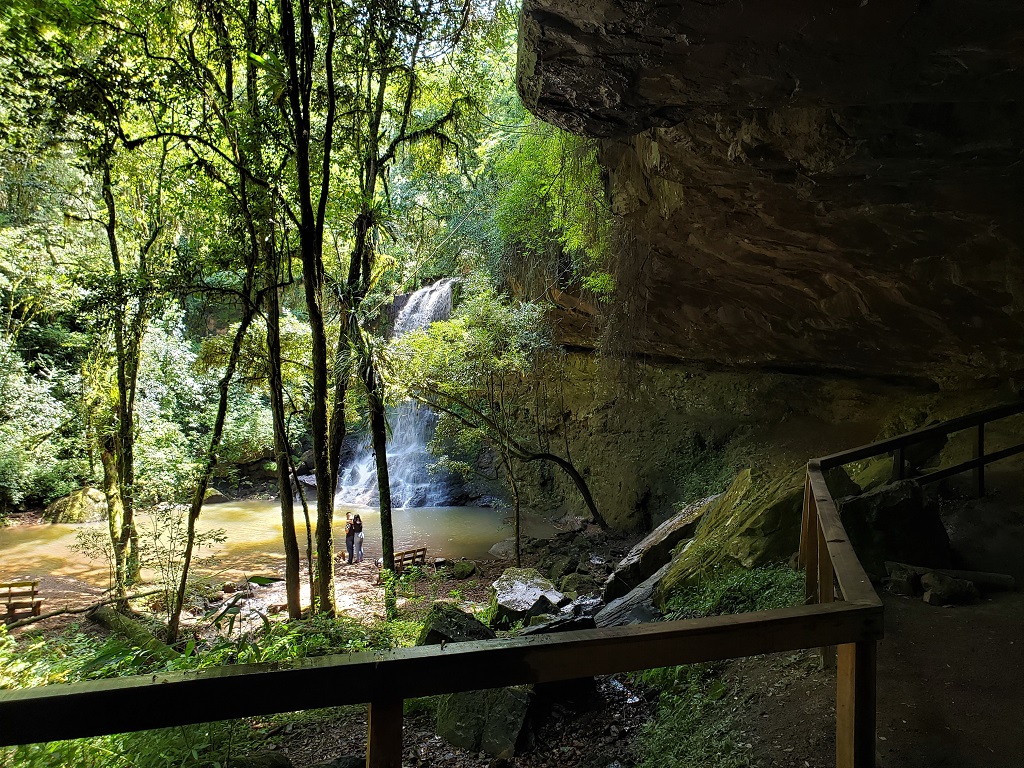 Caverna dos Bugres