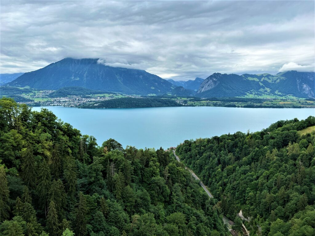 Lago de Thun visto da Sigriswil