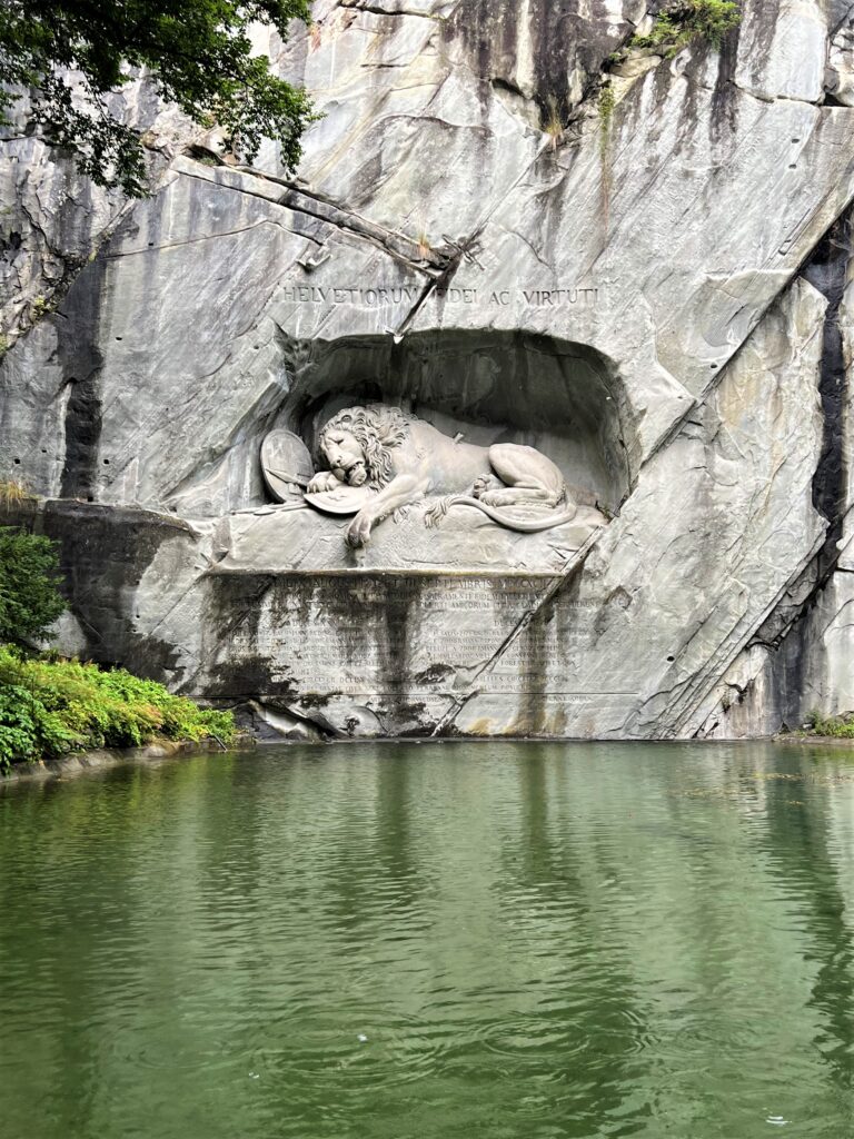 Monumento do Leão Lucerna