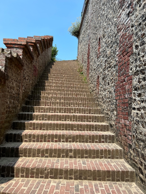 Escada para Falésia de Amont